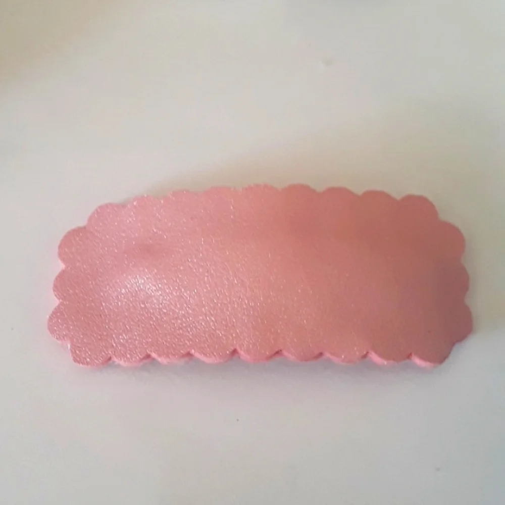 3in pink faux leather hairclip